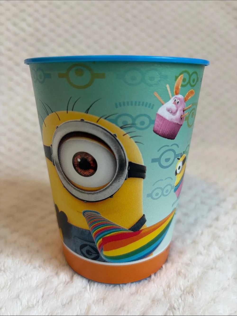 Minion-Themed Plastic Party Cup 16 Oz